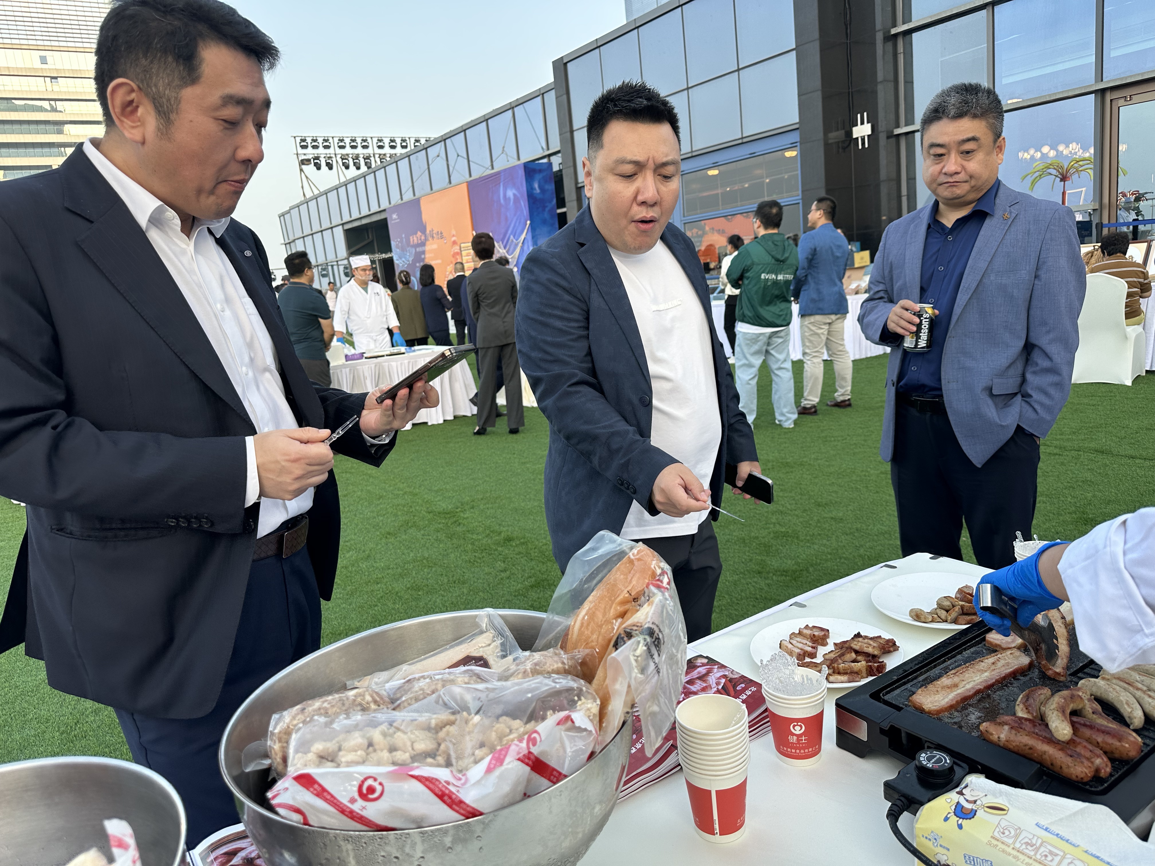 北京西餐美食之旅：從“聚味煙臺(tái)”到懷柔豐收節(jié)！ title=